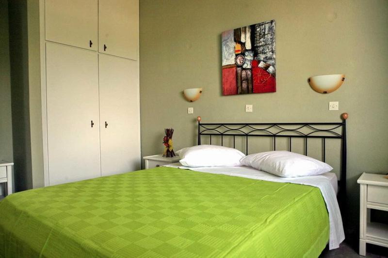 Daphne Bungalows Толо Екстер'єр фото