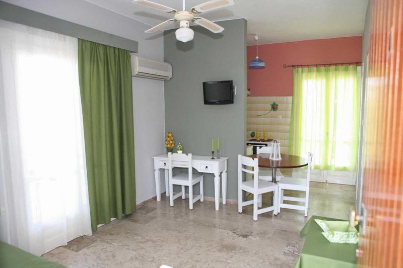Daphne Bungalows Толо Екстер'єр фото